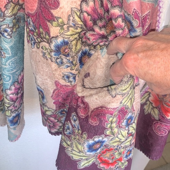 JOHNNY WAS Biya Sherpa Hoodie, colorful floral; cream turquoise purple. L - Picture 8 of 17